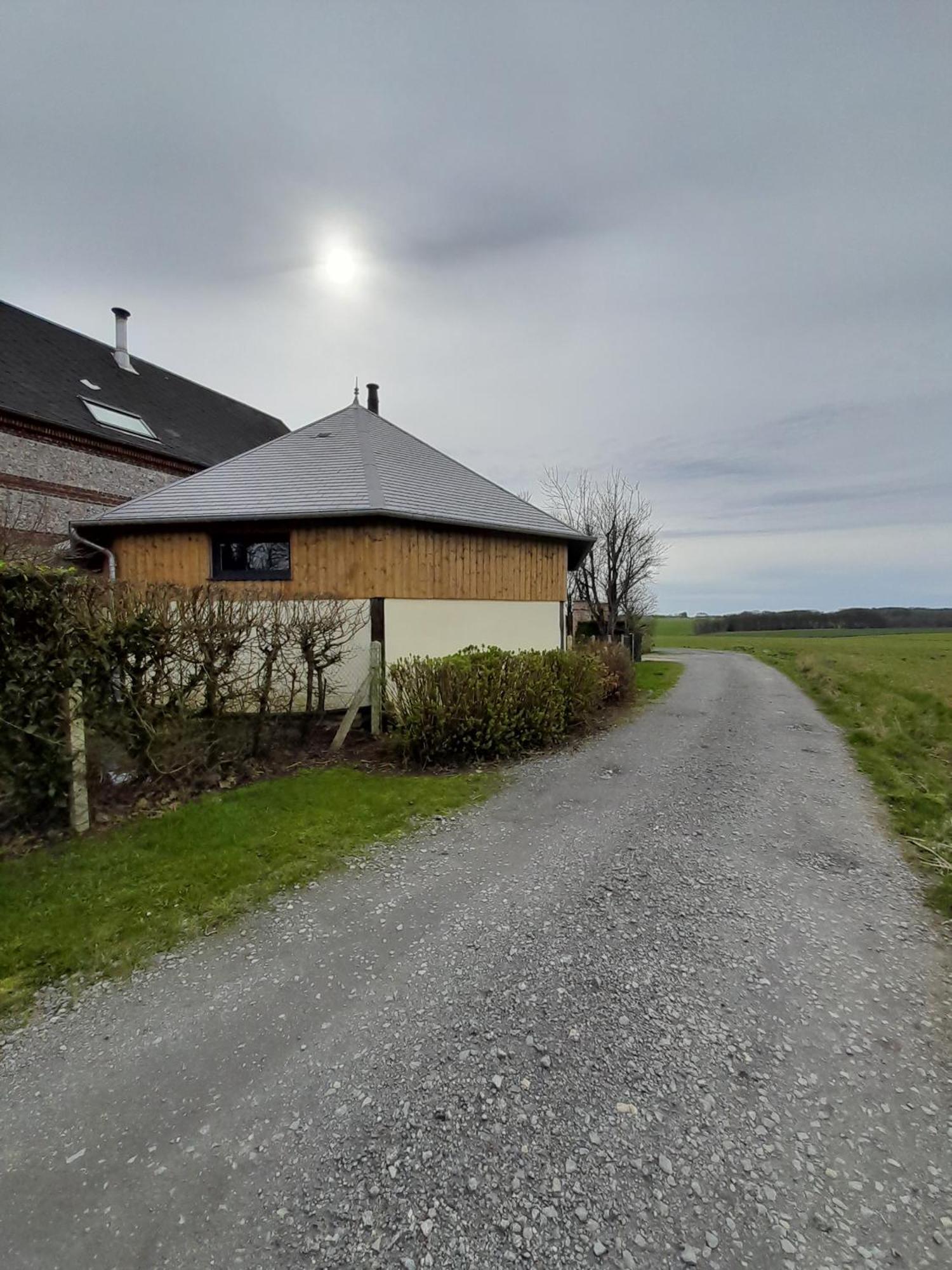 Le Manege Villa Thietreville Exterior photo