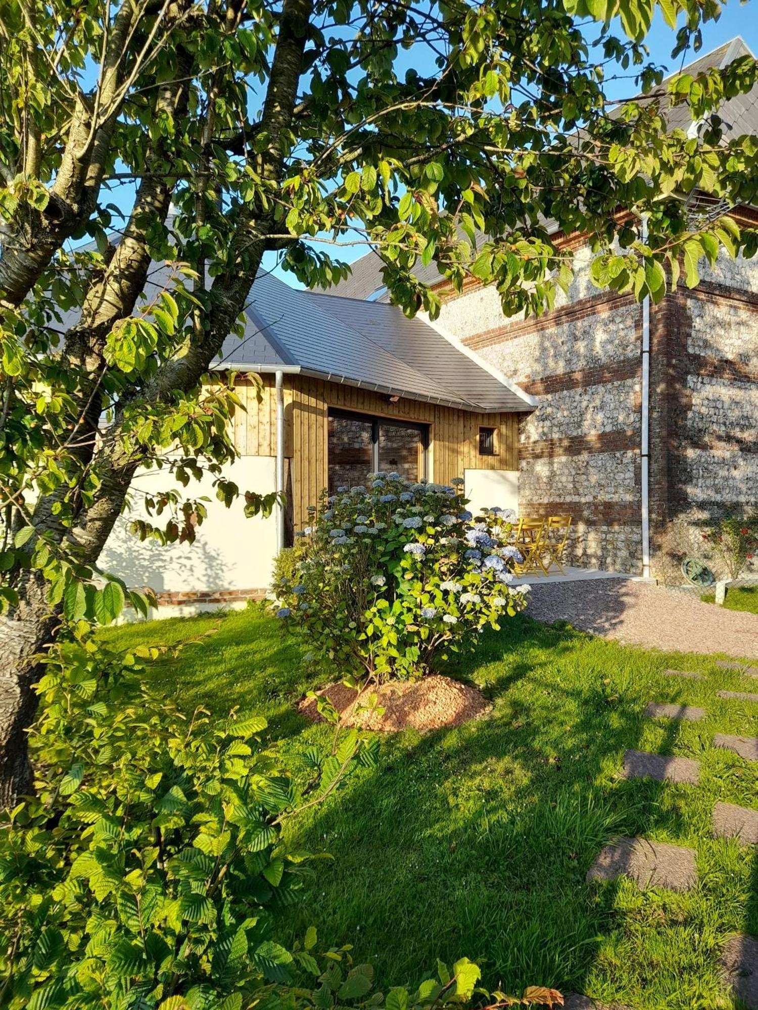 Le Manege Villa Thietreville Exterior photo